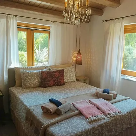 Villa Between Sea And Mountains In Sicily