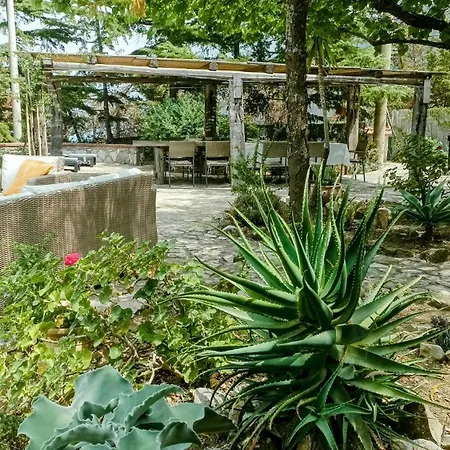 Villa Between Sea And Mountains In Sicily Caccamo